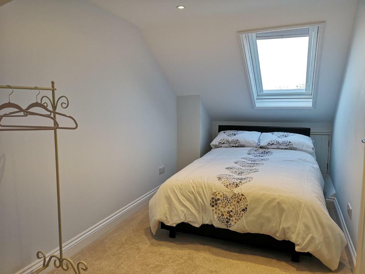 Guildford Town House Villa Екстериор снимка